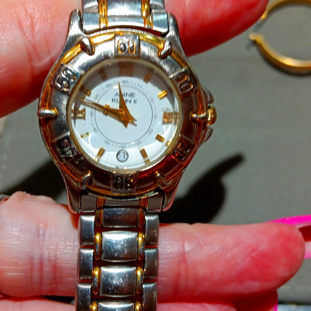 Lovely Watch euc